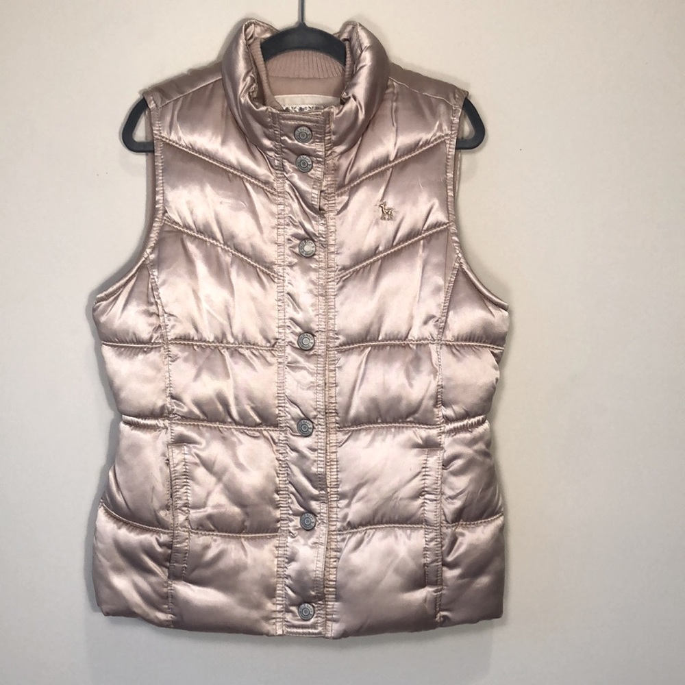 Old Navy Girls Gold Vest size Large (10/12)